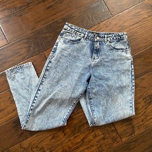 riot high rise mom jeans